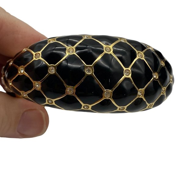 Vintage Swarovski black emamel & gold tone clamp bow tie bracelet Stamped - Picture 5 of 11